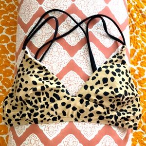 Mae Leopard print bikini top